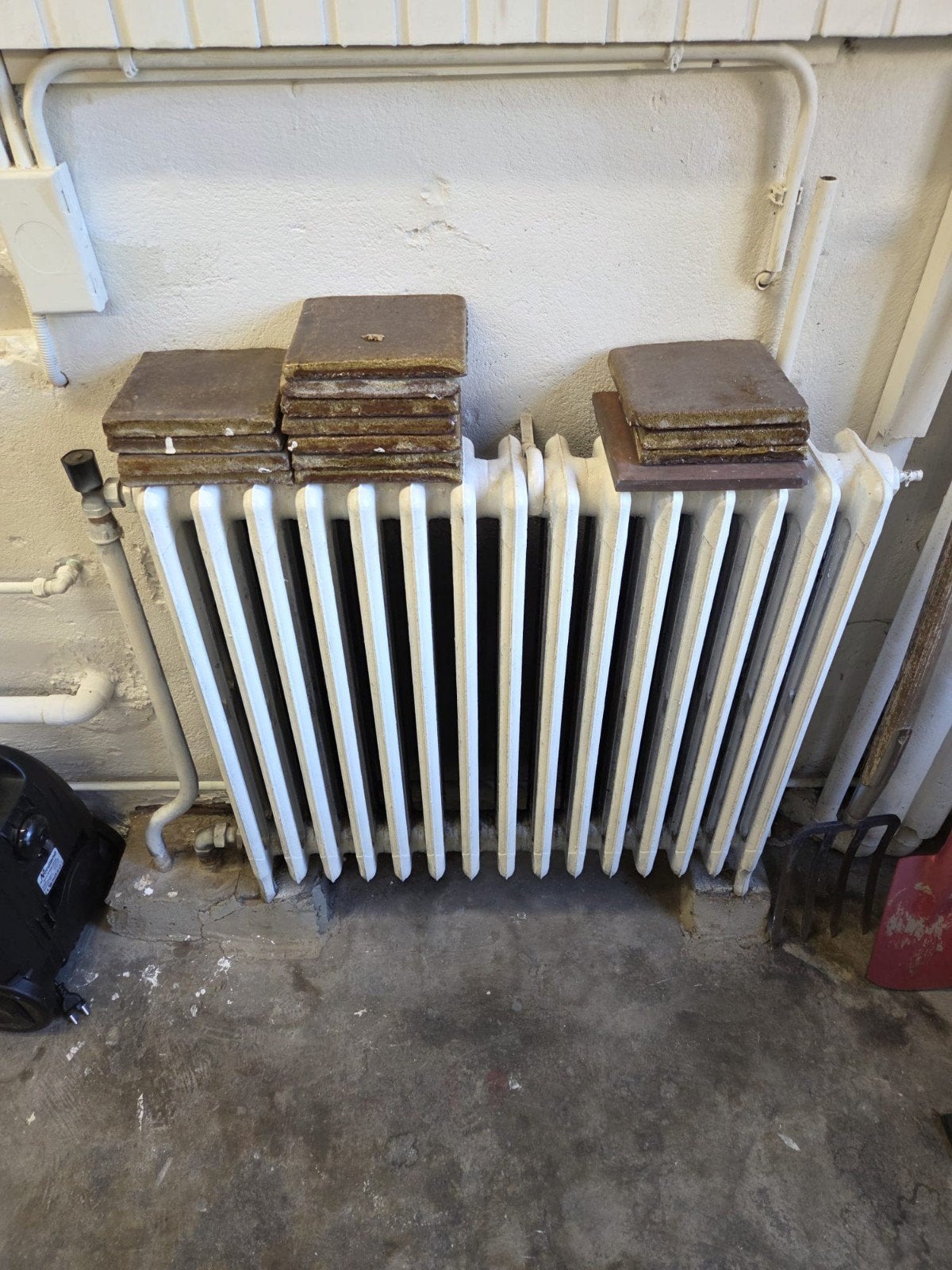 9 klassieke gietijzeren radiatoren + 3 paneelradiatoren – di, Doe-het-zelf en Verbouw, 30 tot 80 cm, Gebruikt, Radiator, Ophalen of Verzenden