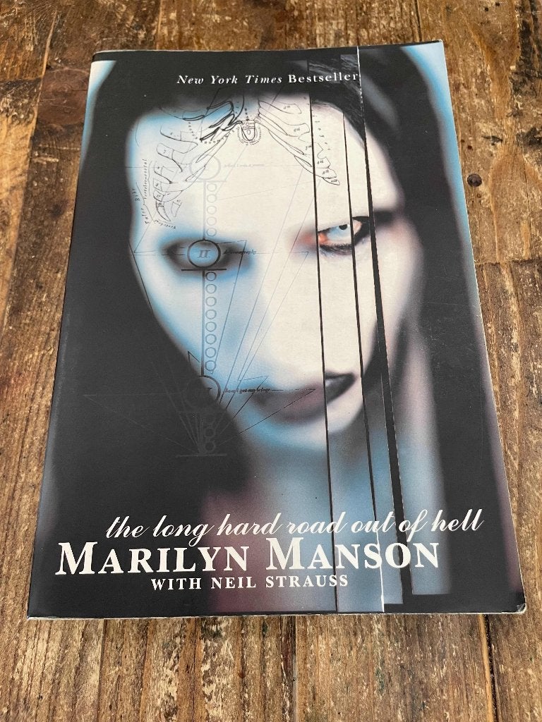 Marilyn Manson - The Long Hard Road Out Of Hell, Gelezen, Artiest, Ophalen of Verzenden, Neil Strauss