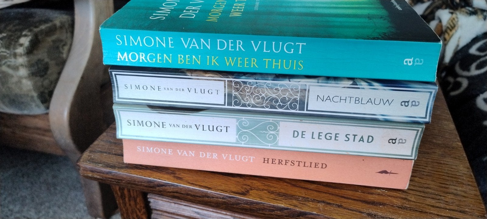 Simone van der Vlugt Boekenpakket (4 boeken), Boeken, Ophalen of Verzenden, Gelezen, Simone van der Vlugt, Nederland