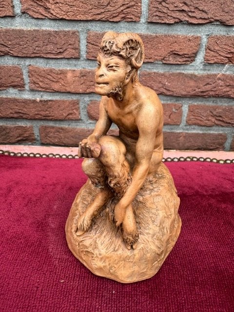 antiek terracotta beeld, "FAUN", Joé Descomps (1869-1950), Overige onderwerpen, Minder dan 20 cm, Art deco, Ophalen of Verzenden