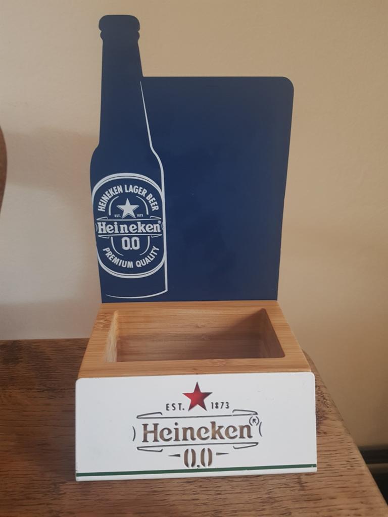 Heineken 0.0 bierviltjeshouder / tafeldisplay met krijtbord, Verzamelen, Ophalen of Verzenden, Zo goed als nieuw, Heineken