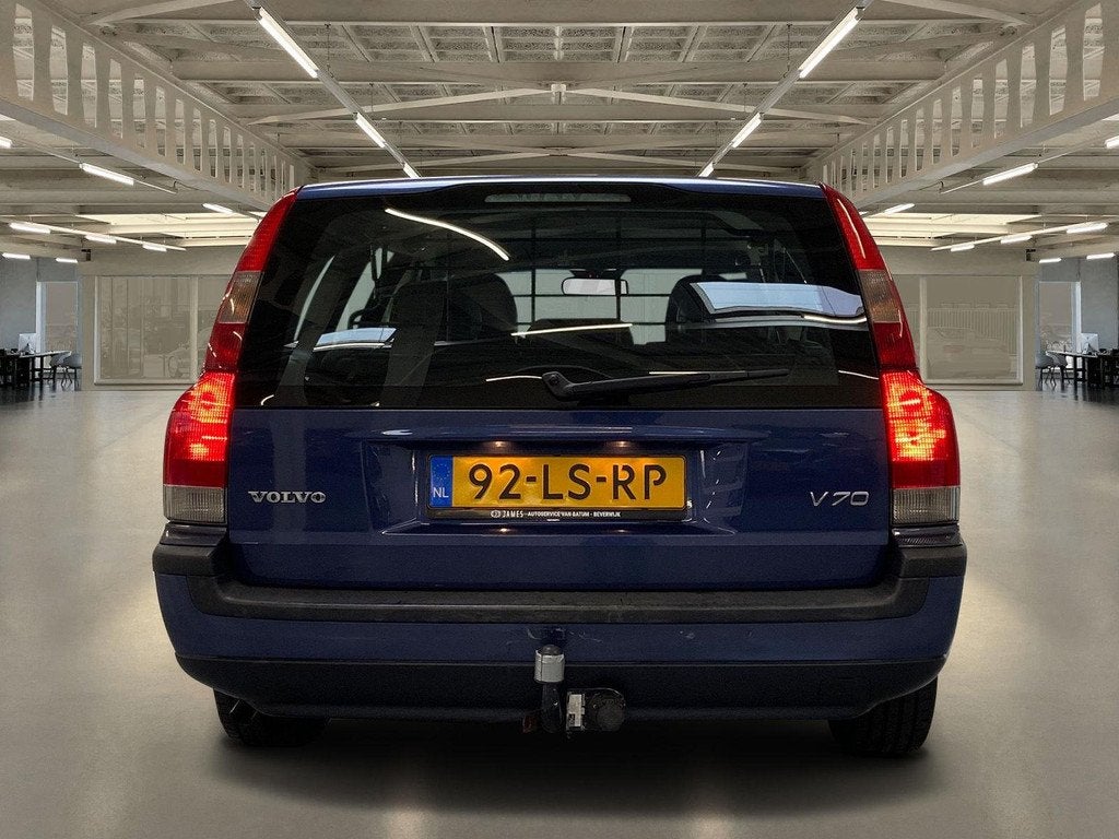 Volvo V70 2.4 Comfort Line Keurig onderhouden automaat.., Auto's, Volvo, 1556 kg, Stof, 2435 cc, 93 €/maand