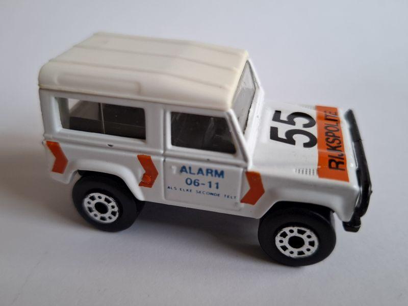 Land Rover 90 RijksPolitie nummer 55 Matchbox 3 inch model, Hobby en Vrije tijd, Modelauto's | Overige schalen, Ophalen of Verzenden