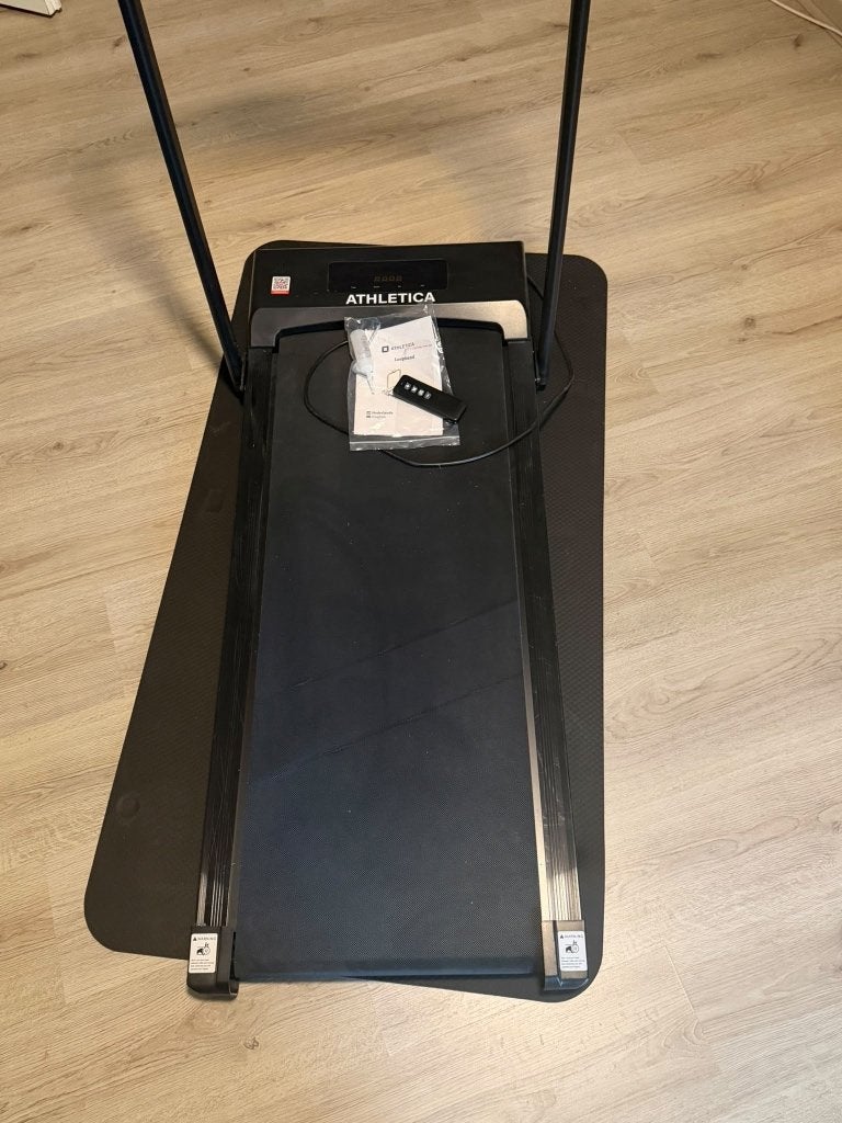 Athletica loopband met speaker en antislip mat, Ophalen, Zo goed als nieuw, Loopband