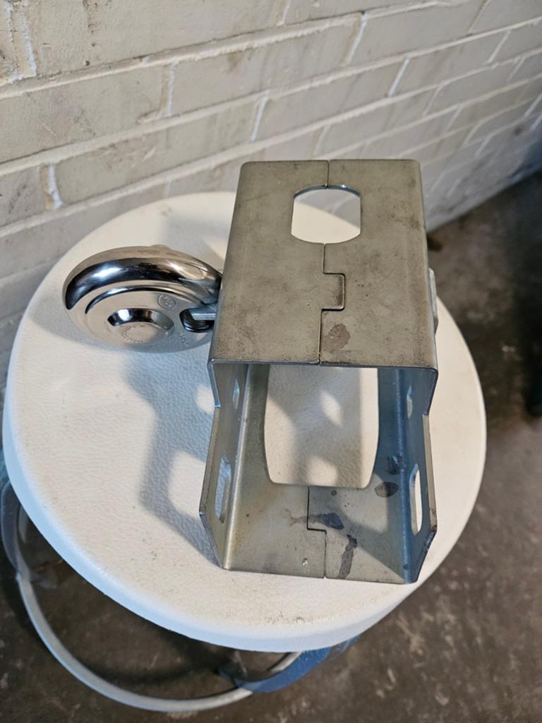 Trikhak aanhangwagen slo met hangslot voor extra beveiliging, Ophalen of Verzenden, Gebruikt