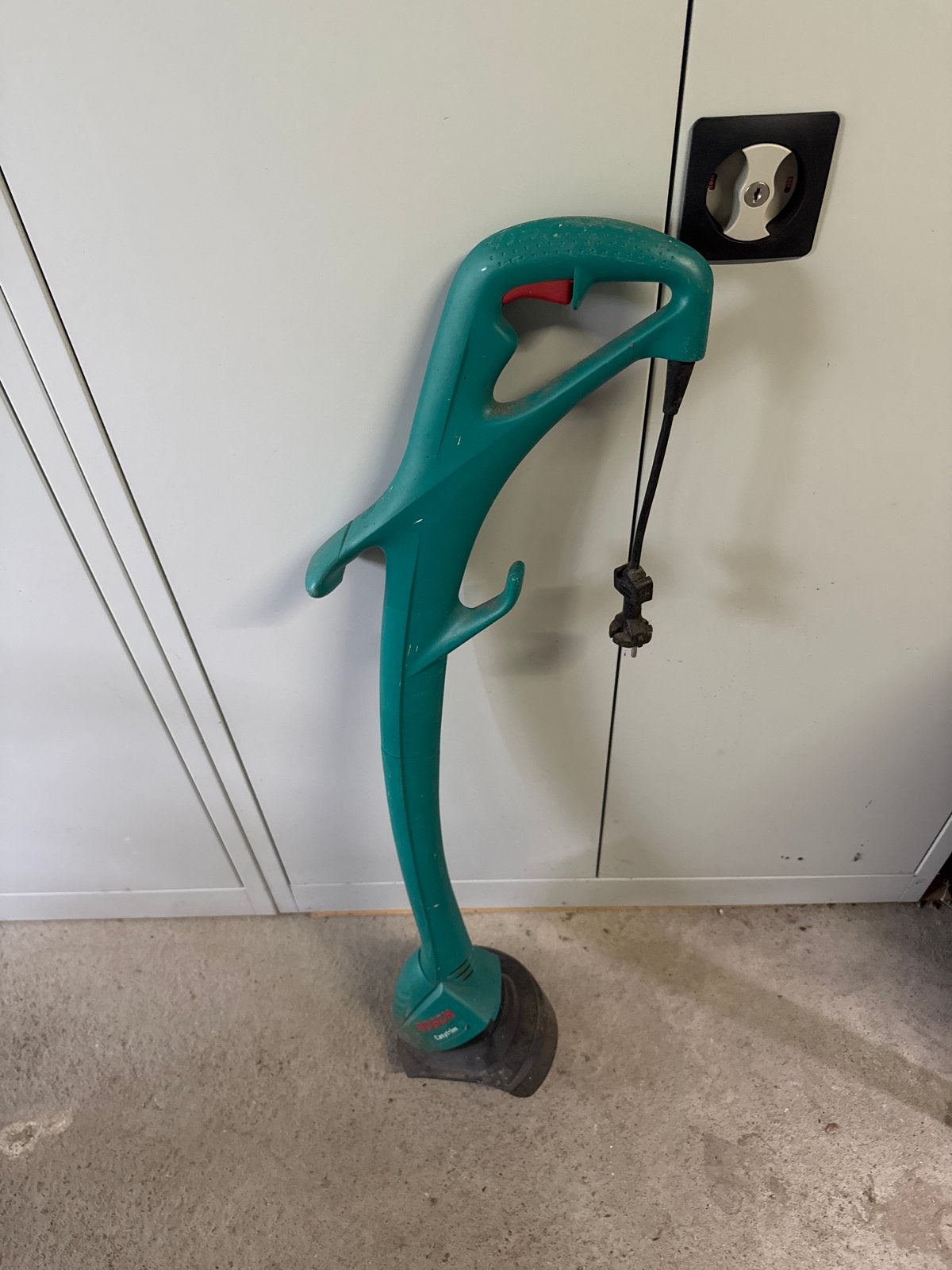 Bosch ART 23 Easytrim elektrische grastrimmer, Ophalen of Verzenden, Gebruikt, 30 tot 50 cm, Elektrisch