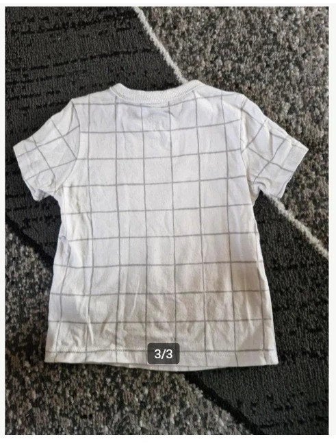 Mickey tshirt here comes the fun Maat 80 h3, Kinderen en Baby's, Babykleding | Maat 80, C&A, C&A, Onbekend, Ophalen of Verzenden