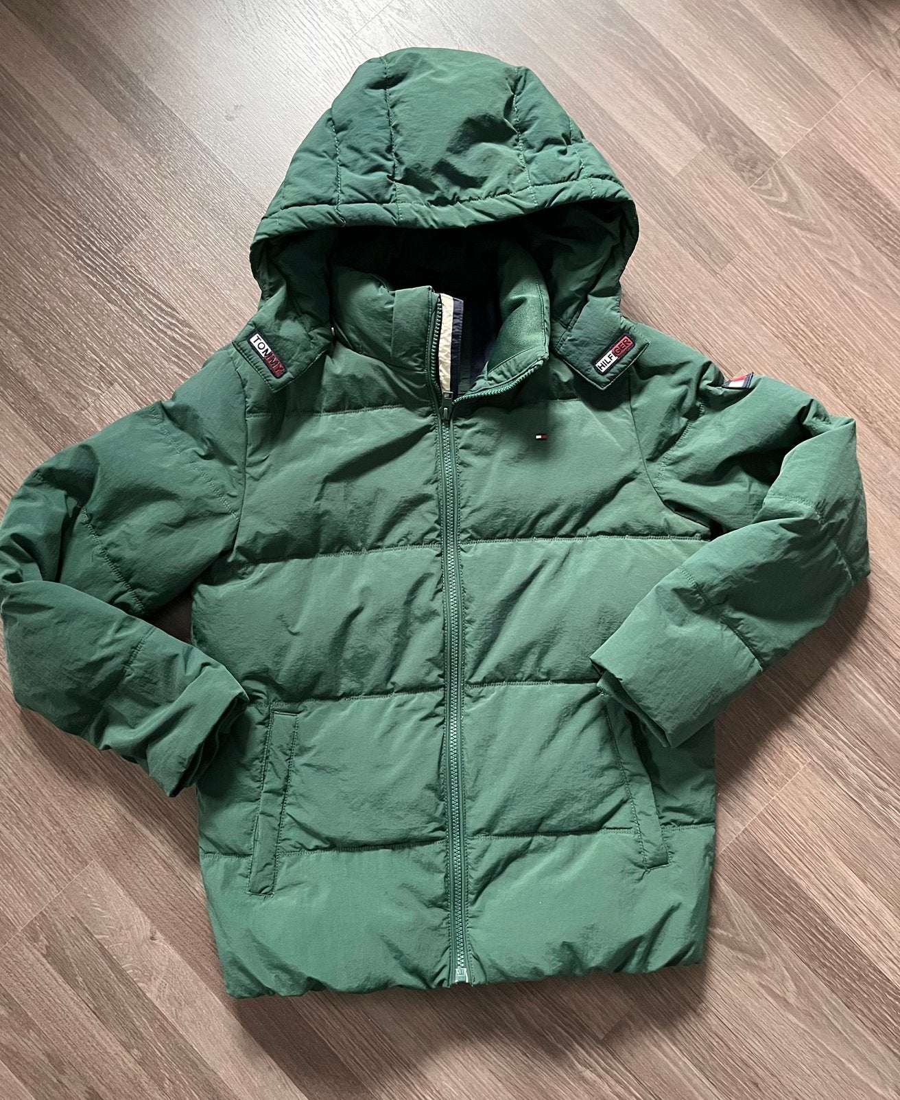 Tommy Hilfiger winterjas maat 164 zgan!, Ophalen of Verzenden, Zo goed als nieuw, Jongen, Jas