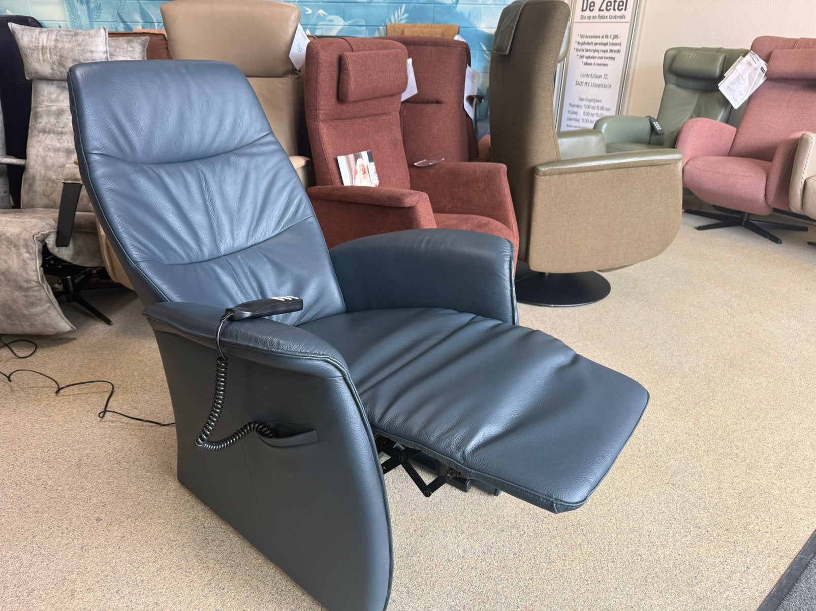 De Toekomst sta op stoel relax fauteuil gratis bezorging, Ophalen of Verzenden, Nieuw, Leer, Ruim 100 A merken met garantie