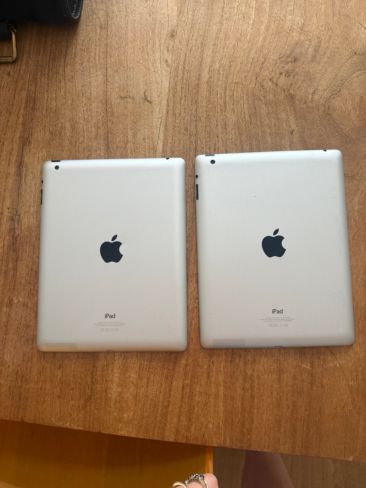2x Apple iPad 4e generatie - Geblokkeerd, 10 inch, Apple iPad, Wit, Ophalen of Verzenden