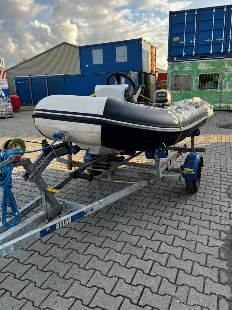 Vortex rubberboot met stuurconsole en buitenboordmotor, Watersport en Boten, 8 pk, Gebruikt, Vortex, Brandstoftank