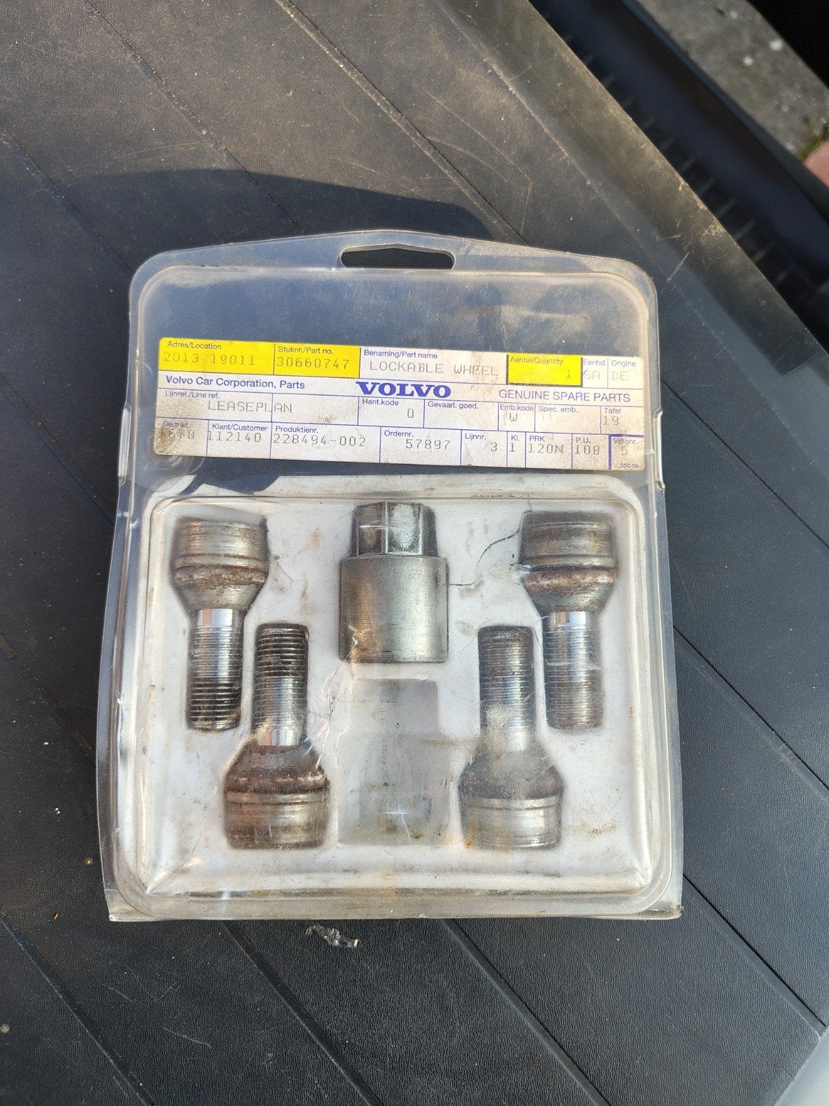 4x Slotbout velg 14x1,50, Auto-onderdelen, Ophalen of Verzenden