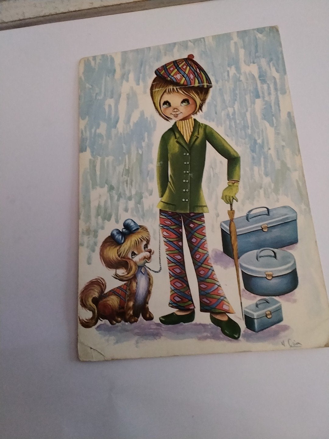 Vintage Ansichtkaart: Meisje met Hondje en Koffers, Ophalen of Verzenden