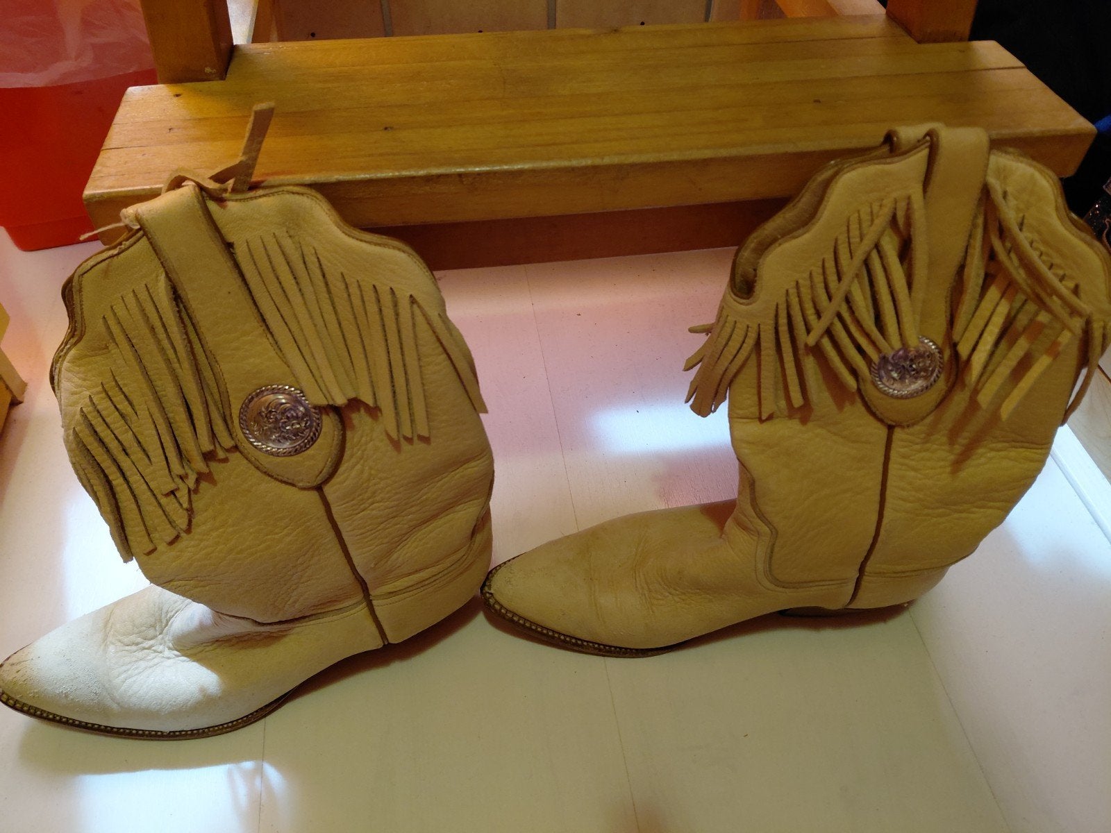 T.K.Asuedeleren countrylaarsjes maat 38 €35., Ophalen of Verzenden, Pak of Jurk