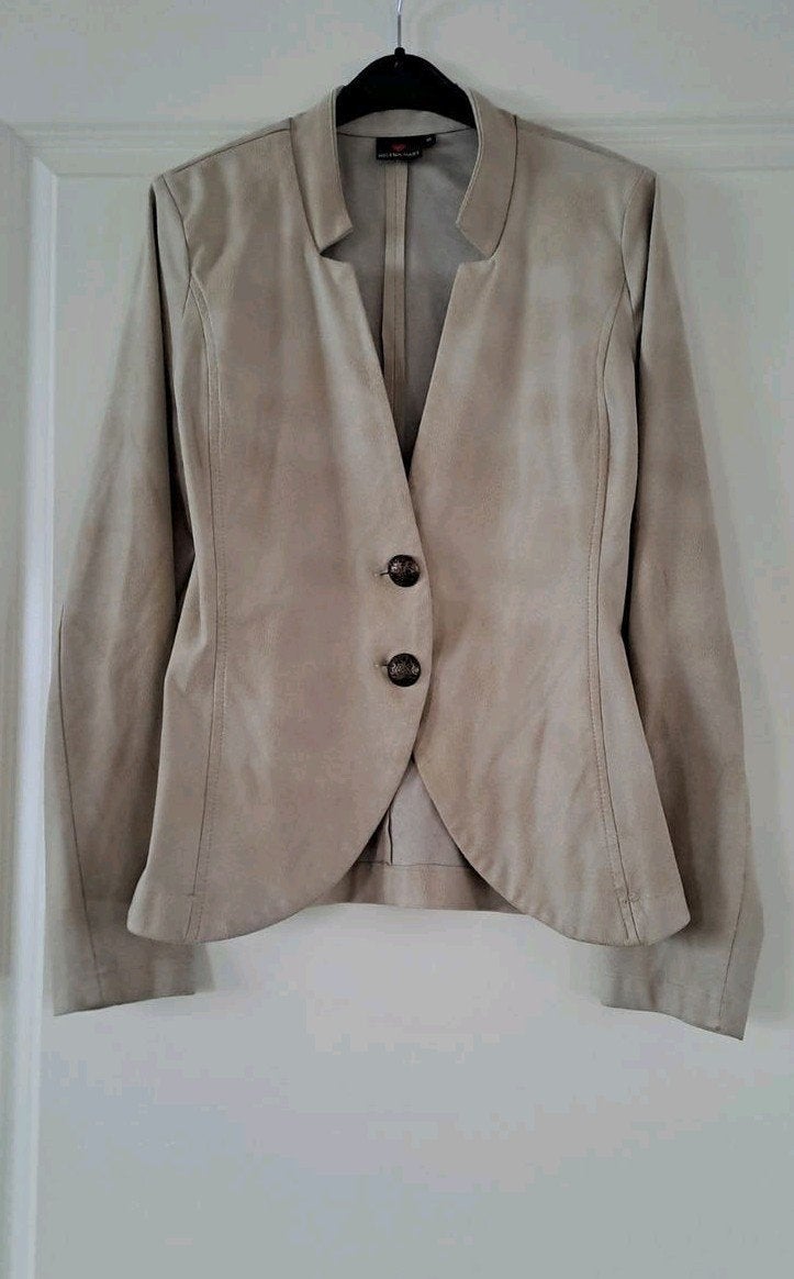 Helena Hart Suède Look Blazer - Maat XS, Kleding | Dames, Jasjes, Kostuums en Pakken, Zo goed als nieuw, Jasje, Maat 34 (XS) of kleiner