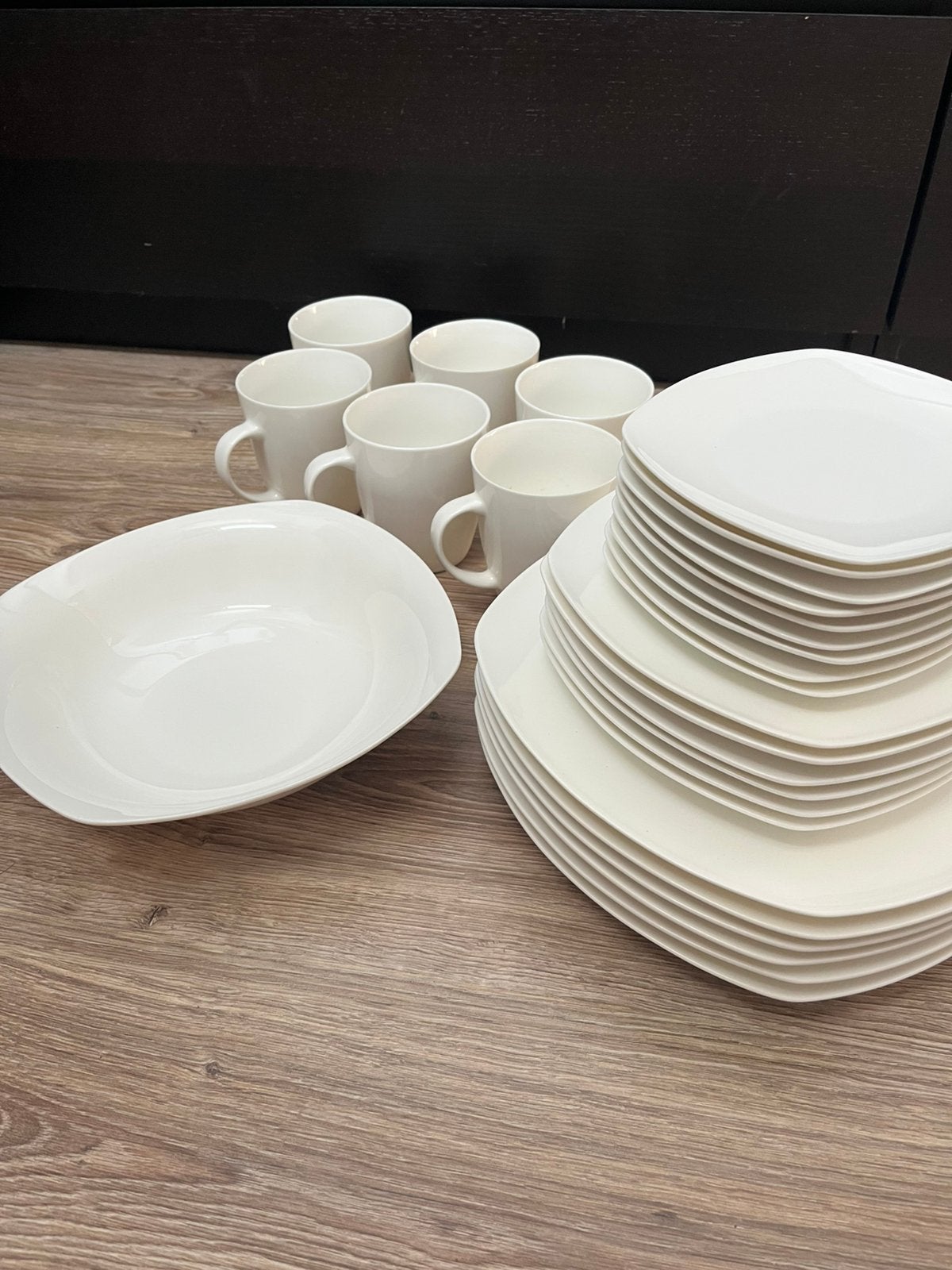 Complete porselein servies set wit InterMezzo, Ophalen, Zo goed als nieuw, Porselein, Compleet servies