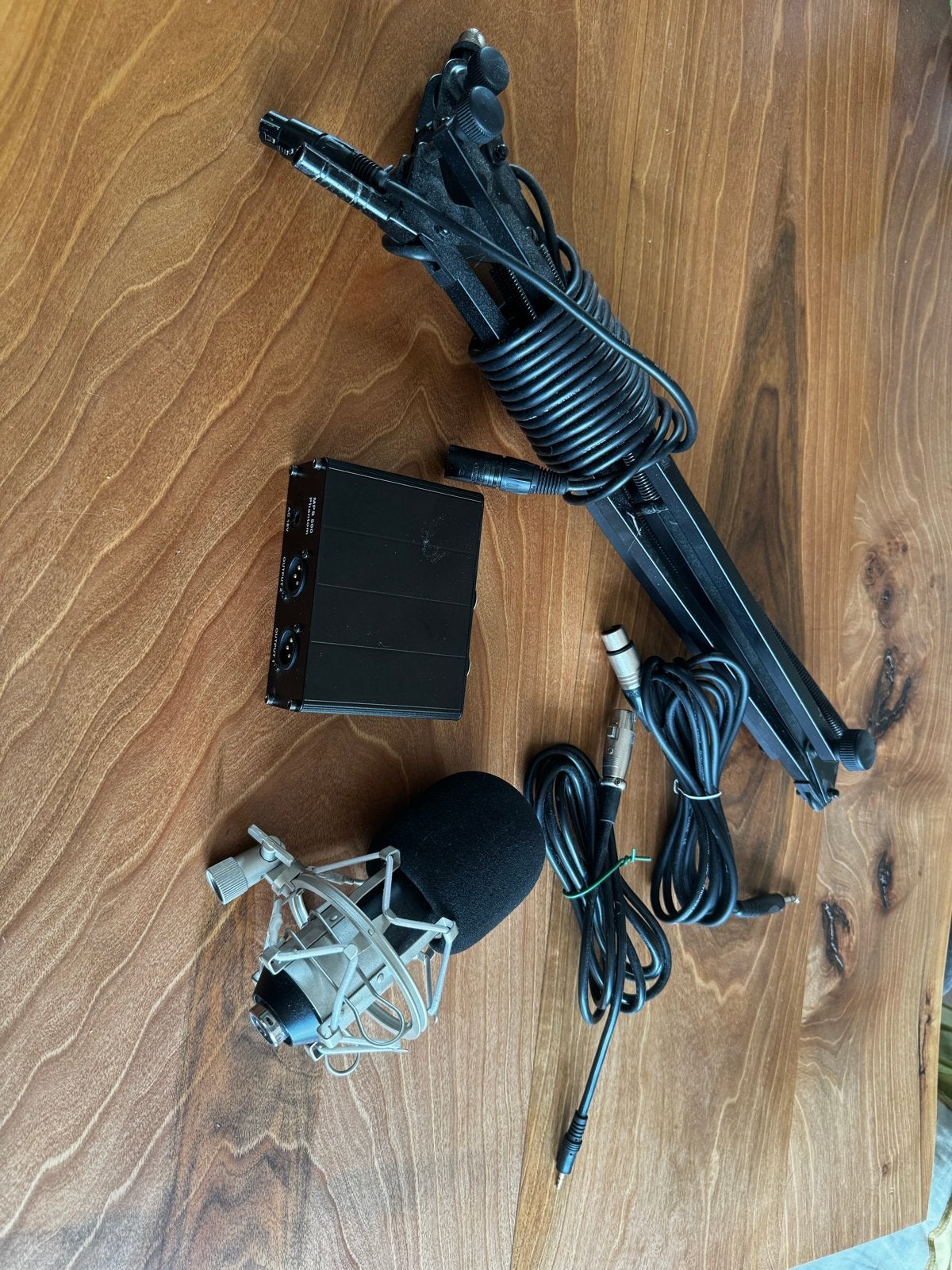 Studiomicrofoon set met standaard en phantomvoeding, Muziek en Instrumenten, Ophalen, Gebruikt, Studiomicrofoon
