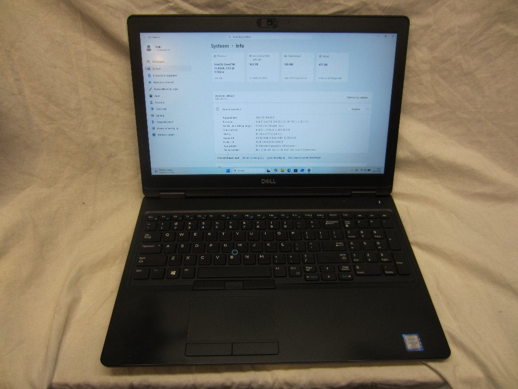 DELL  Latitude 5580 met Nieuwe Accu!!, 256 GB, Met videokaart, Qwerty, Ophalen of Verzenden