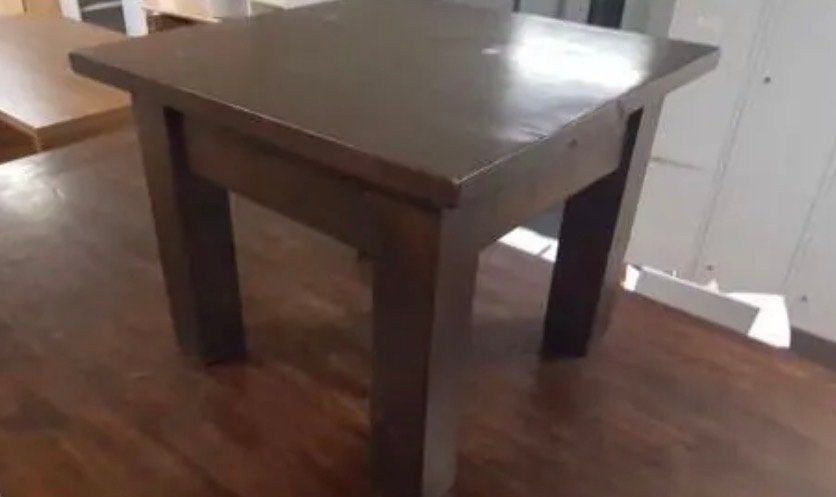 Donkerbruine teak houten bijzettafels, Huis en Inrichting, Tafels | Bijzettafels, Ophalen, Minder dan 45 cm, Minder dan 55 cm