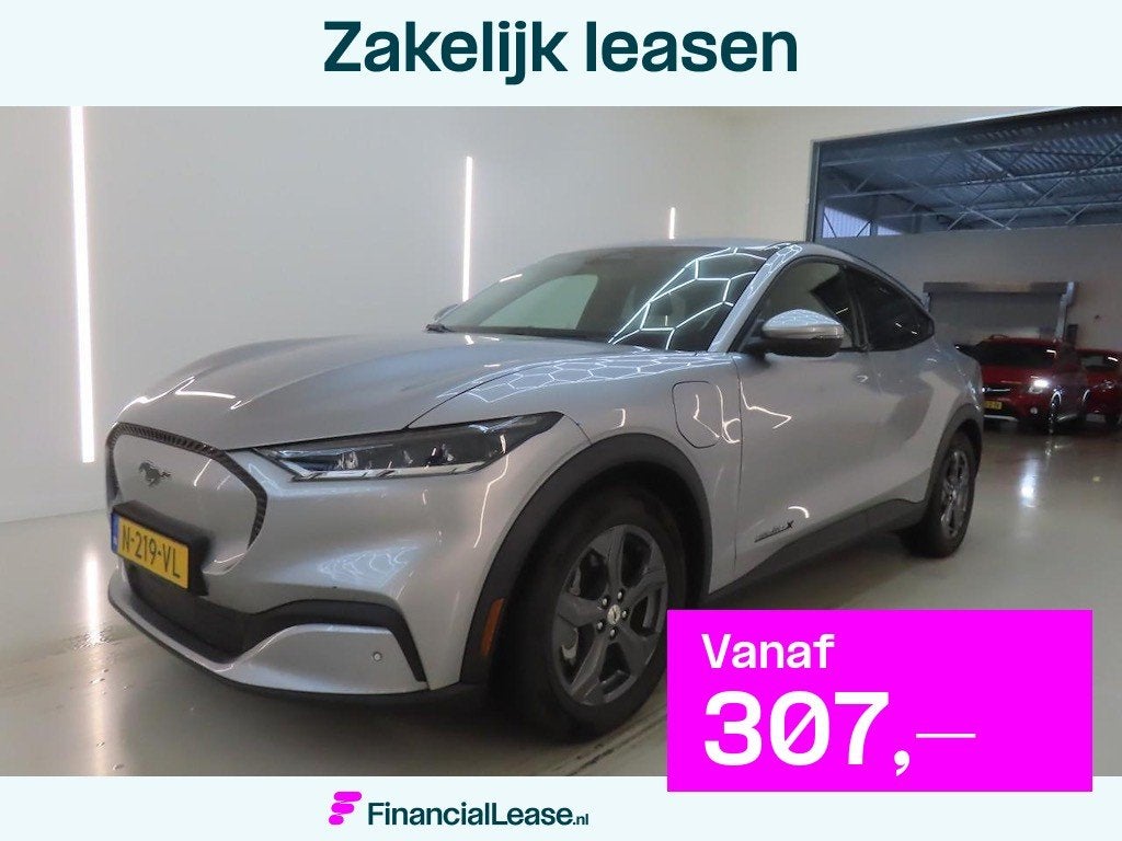 Ford Mustang Mach-E Extended RWD 98 kWh | SOH 91% | Trekhaak, Gebruikt, 750 kg, Origineel Nederlands, 1249 min