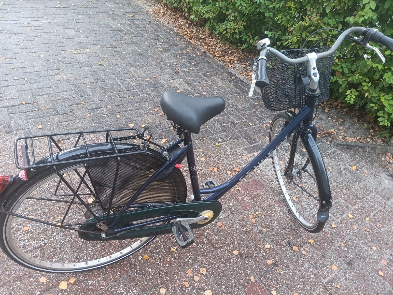 keurige damesfiets metversnelling handremmen boodschapmantje, Fietsen en Brommers, Ophalen, Zo goed als nieuw