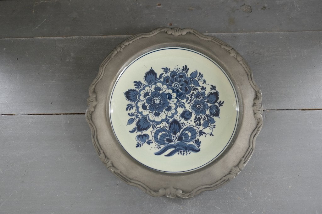 Vintage Distel Delfts Blauw wandbord in tinnen rand, Antiek en Kunst, Antiek | Wandborden en Tegels, Verzenden