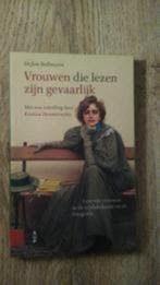Vrouwen die lezen zijn gevaarlijk - Stefan Bollmann, Ophalen of Verzenden, Zo goed als nieuw