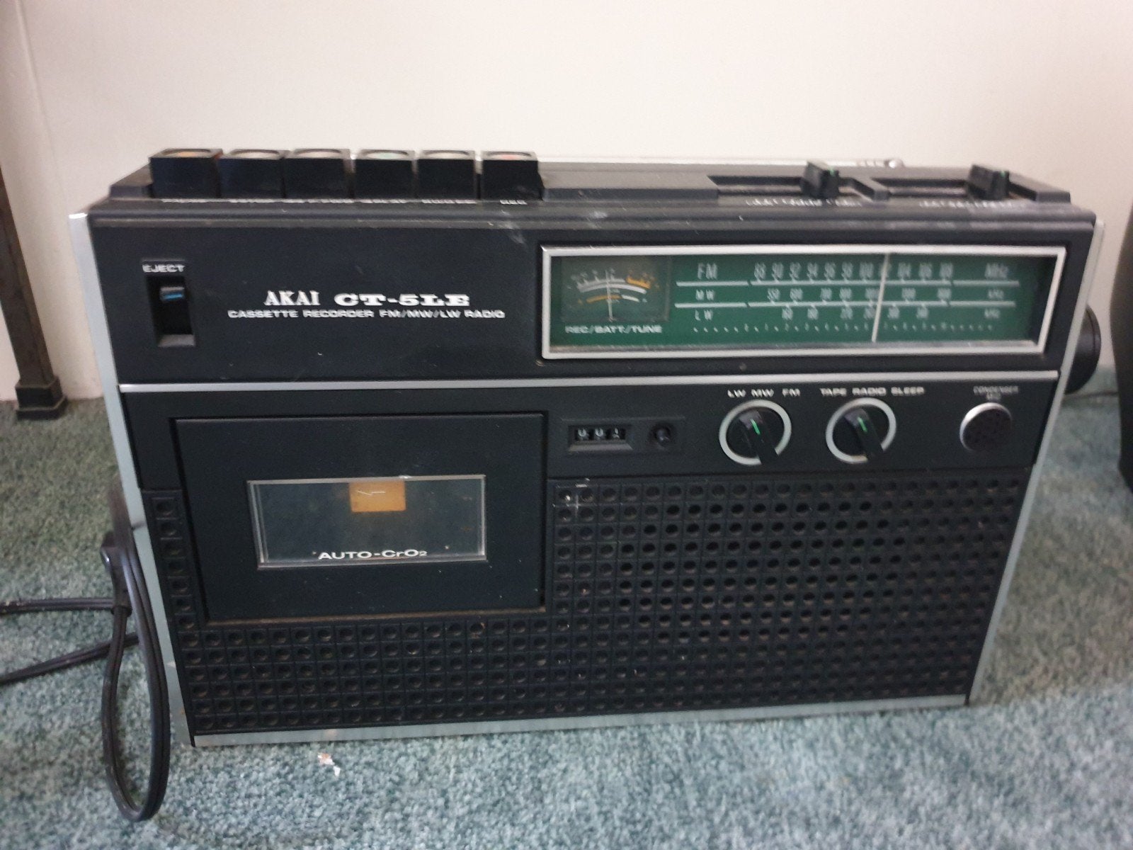 Akai radio-/cassettespeler en recorder, Ophalen