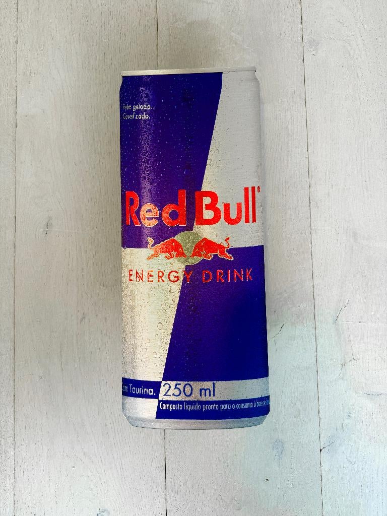 Reclamebord RedBull drank in vorm groot blik, 25x46cm, Verzamelen, Ophalen of Verzenden, Nieuw, Reclamebord