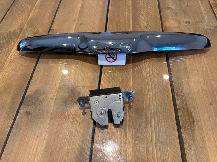 Fiat 500 Achterklep Handgreep met Slot - Gebruikt, Gebruikt, Achterklep, Ophalen of Verzenden, Achter