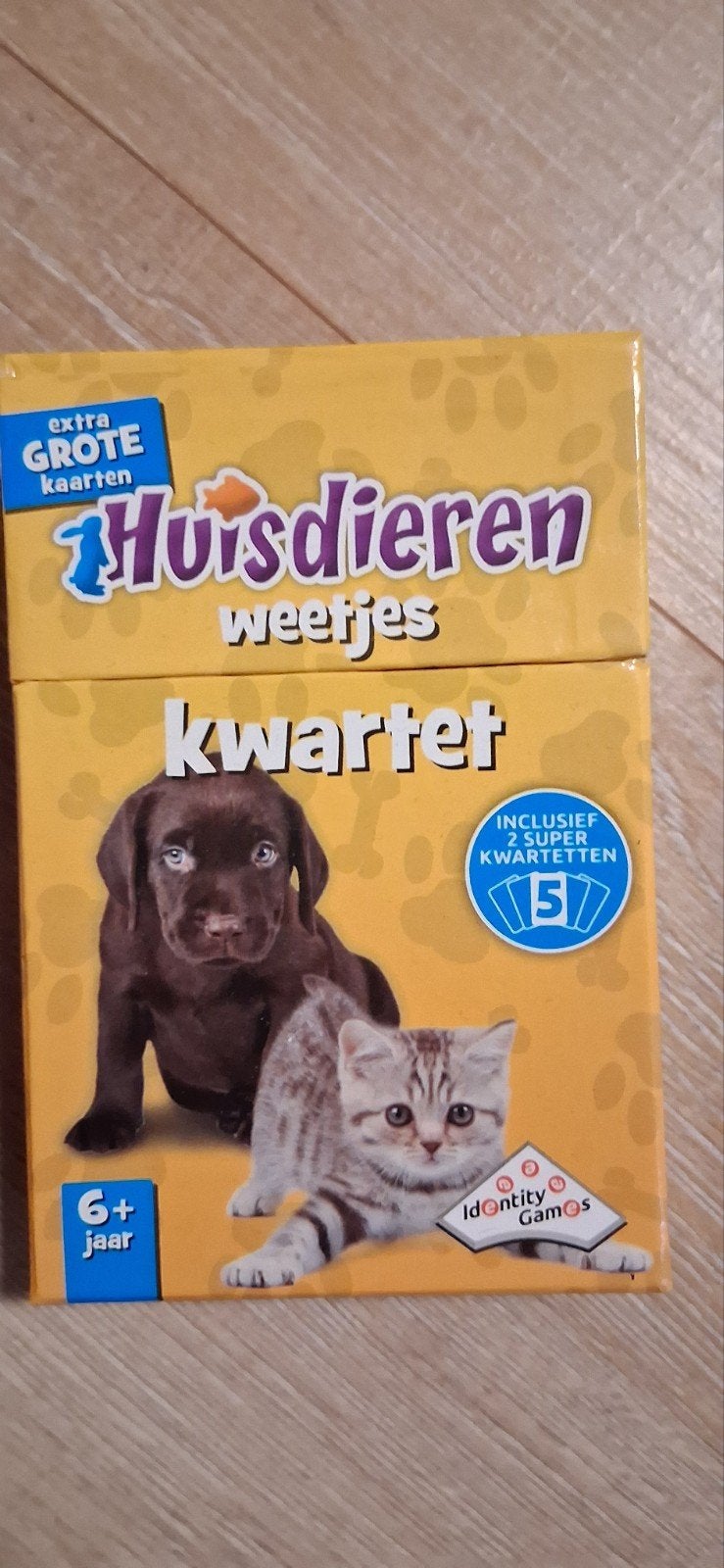 huisdieren weetjes, Ophalen of Verzenden, Zo goed als nieuw, Kwartet(ten)