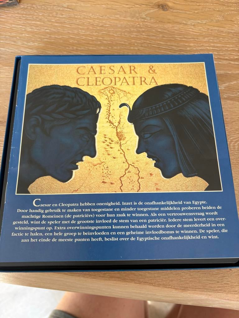 Caesar & Cleopatra Kaartspel - Strategisch Duel, Ophalen of Verzenden, Zo goed als nieuw