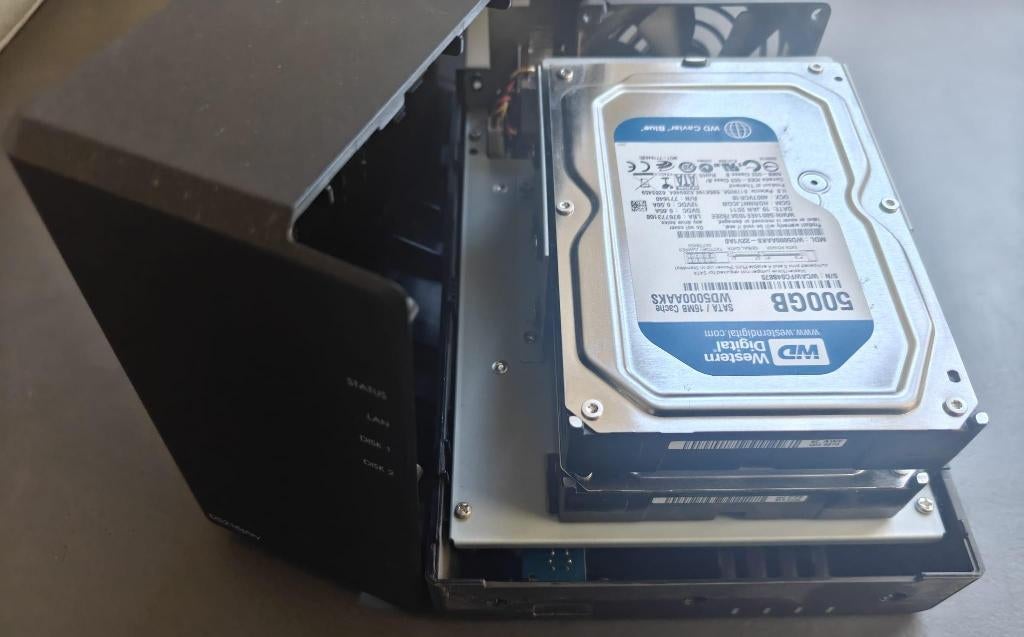 Synology DS216play incl 2x 500GB WD Blue schijf, Computers en Software, NAS, Ophalen, Gebruikt