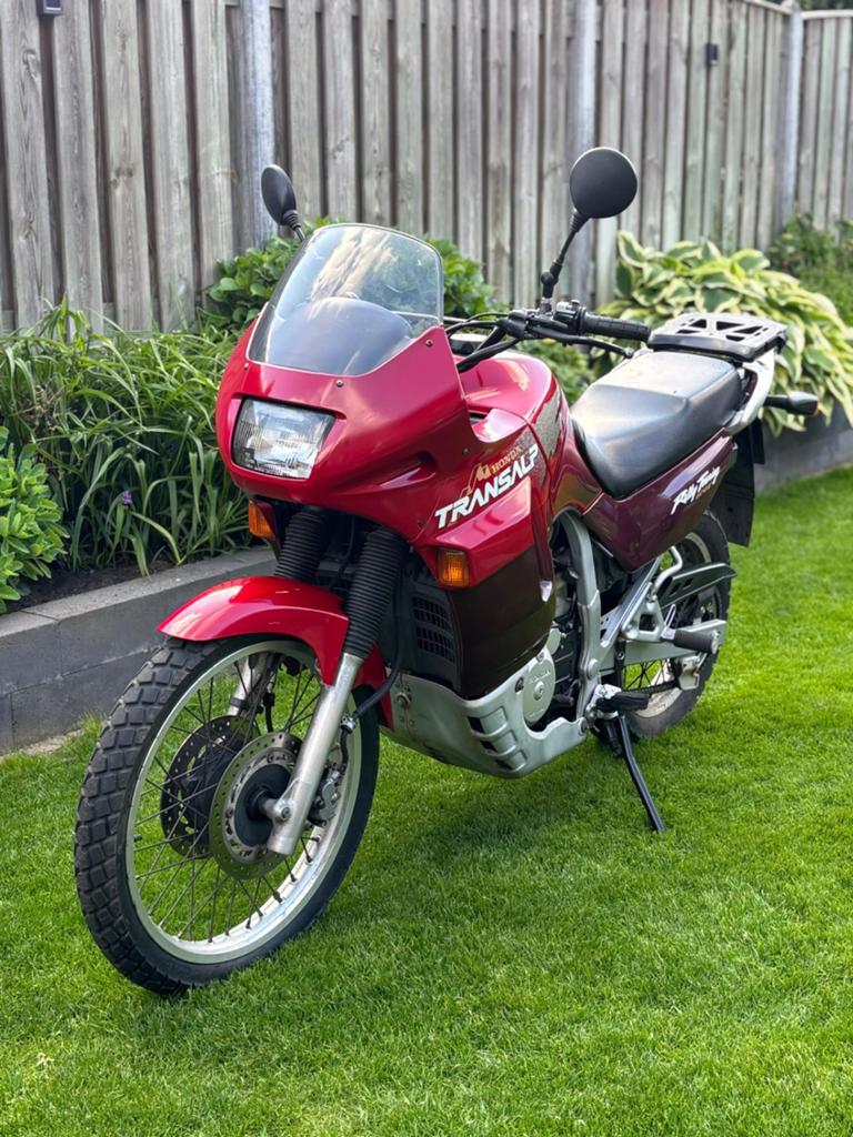 ​Honda Transalp 600V (1997) | 50.000km | Rijklaar!!, Motoren, Motoren | Honda, 2 cilinders, Gebruikt, Particulier, Toermotor