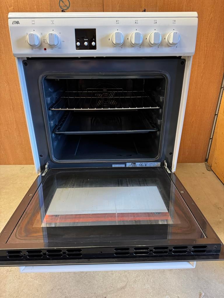 ETNA Vrijstaand Gasfornuis met Oven, Witgoed en Apparatuur, Fornuizen, Ophalen, Etna, Gebruikt, Etna