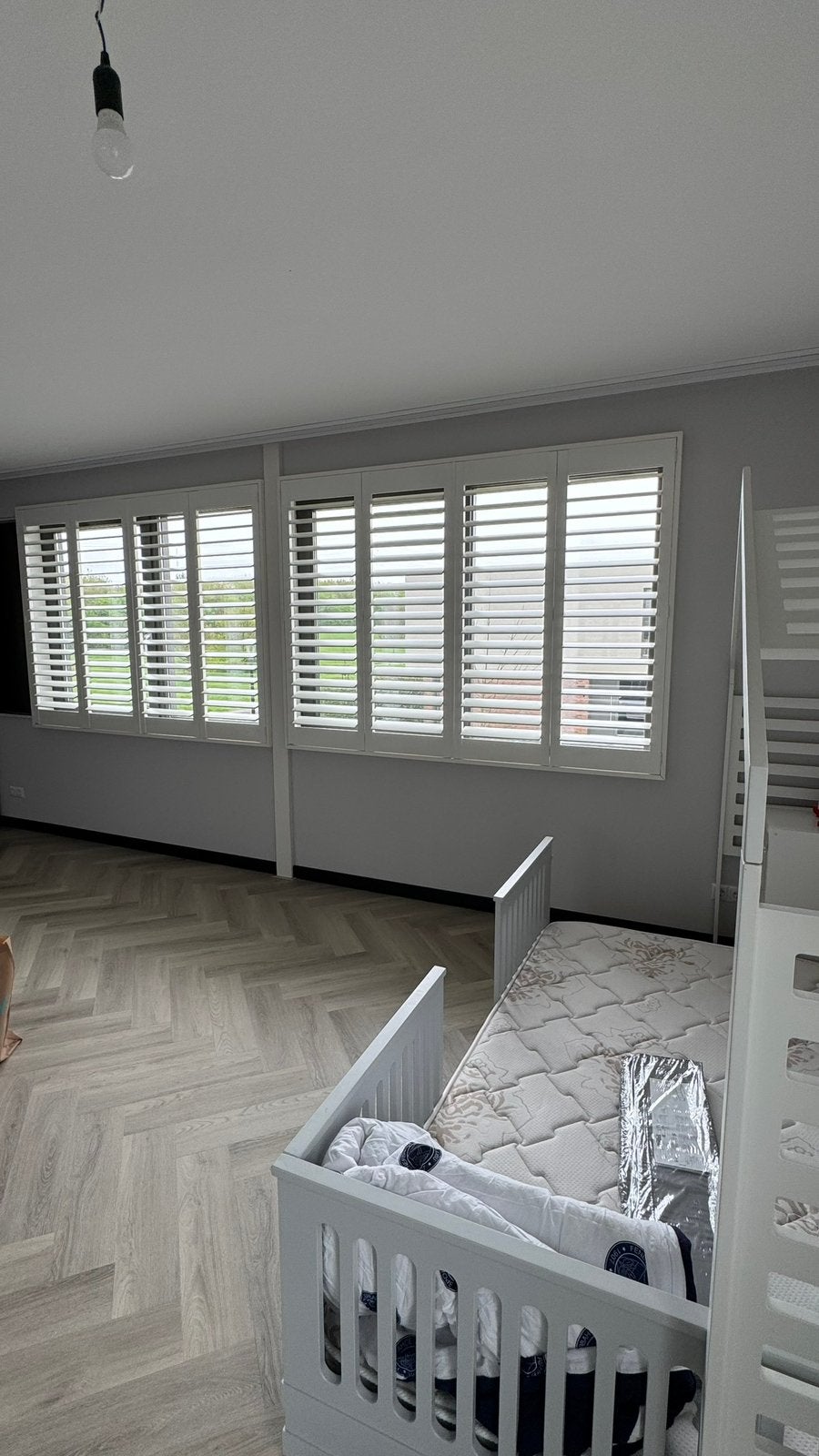 Veneta Witte shutters met silent view NIEUW !, Ophalen, Zo goed als nieuw, Shutter