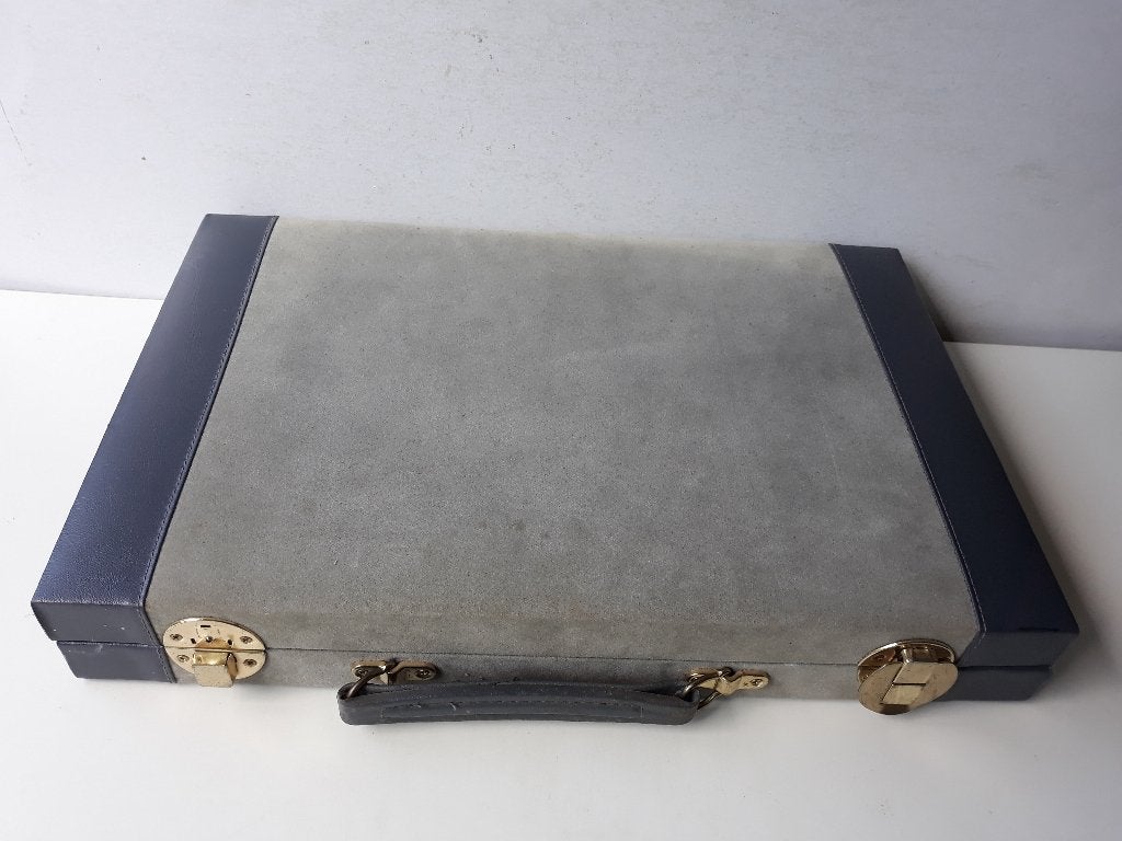 Backgammon in grijze koffer, Een of twee spelers, Ophalen of Verzenden, Gebruikt