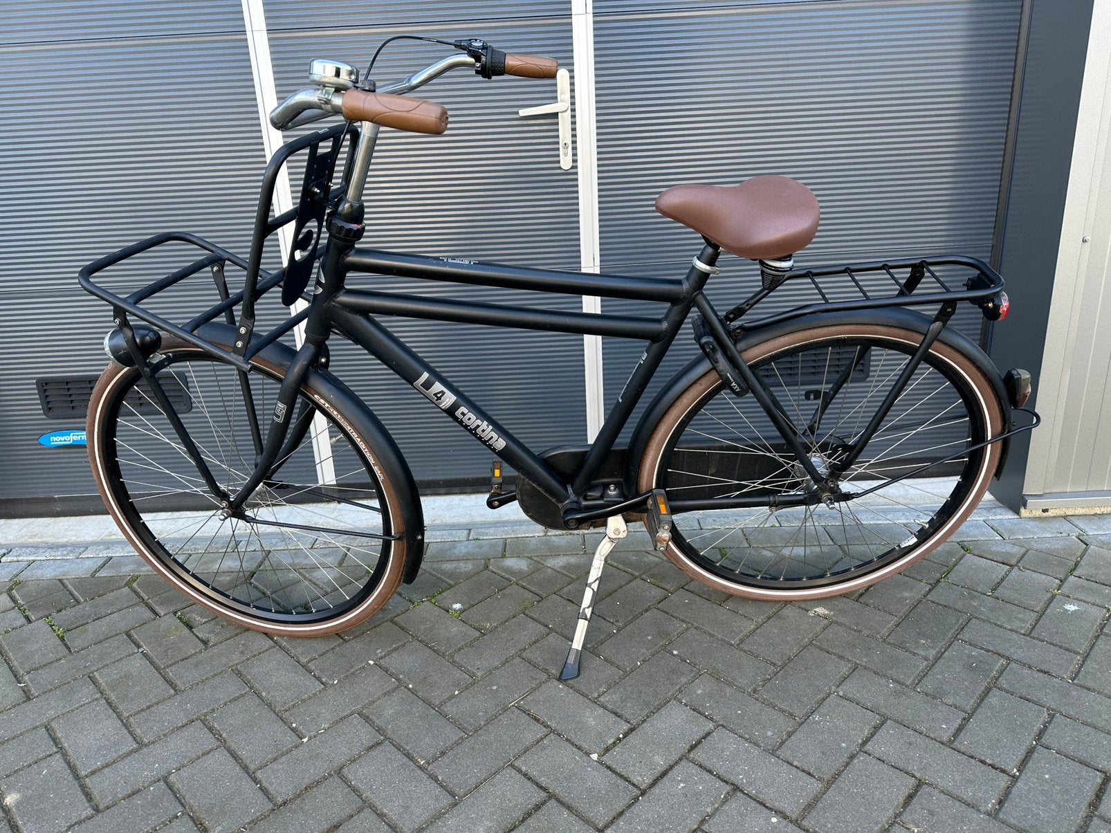 Cortina U4 transportfiets 28 inch 57 cm 3V matzwart, Fietsen en Brommers, Fietsen | Heren | Herenfietsen, Overige merken, Terugtraprem