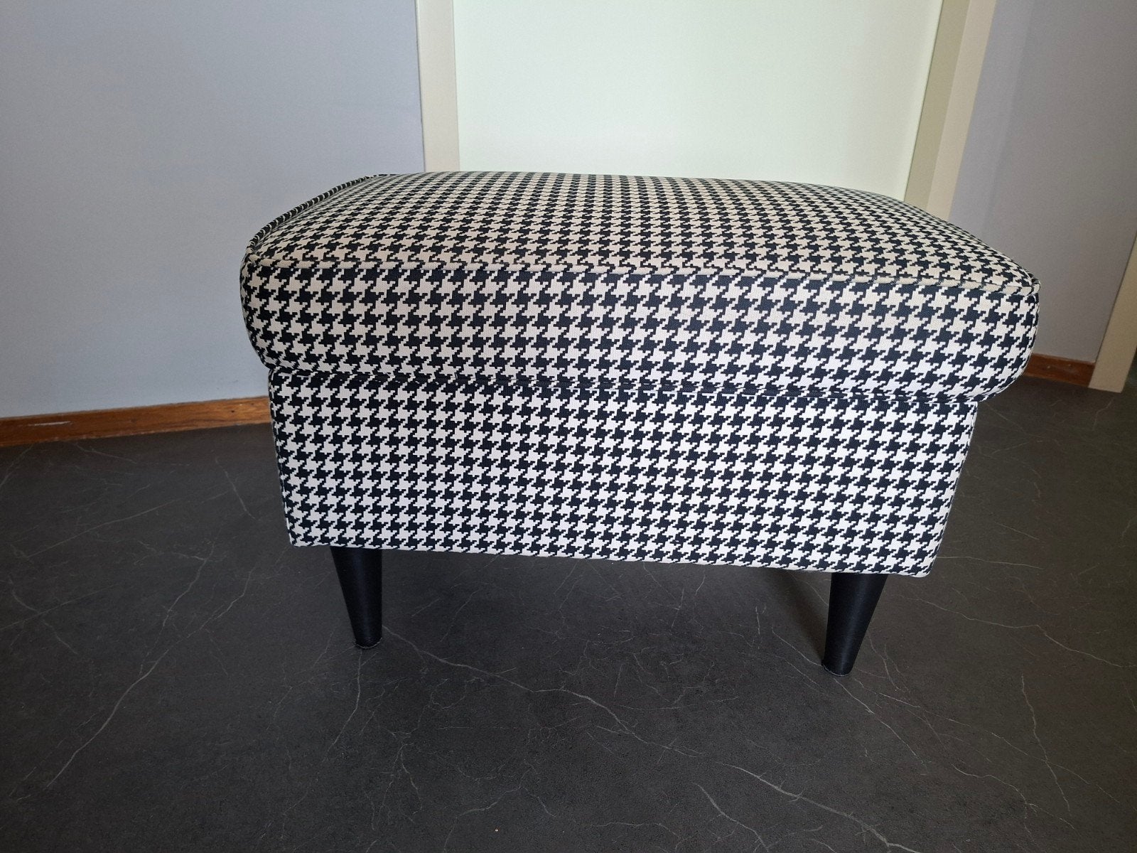 IKEA voetenbank, Huis en Inrichting, Modern, Klassiek, Tijdloos, Gebruikt, Stof, Rechthoekig