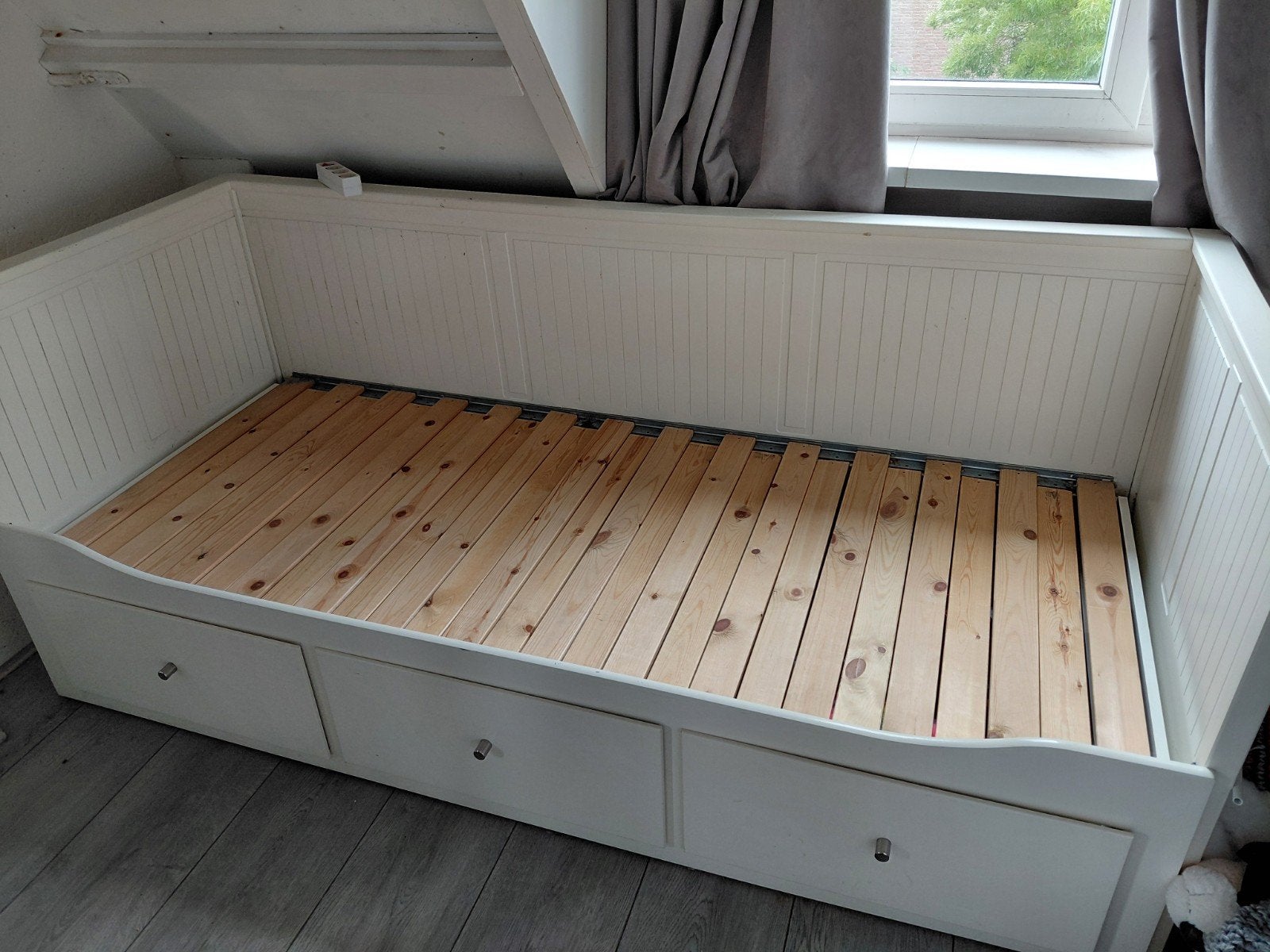 Ikea Hemnes bedbank bed wit met matras 80x200 cm, Ophalen, Gebruikt, Eenpersoons, Wit