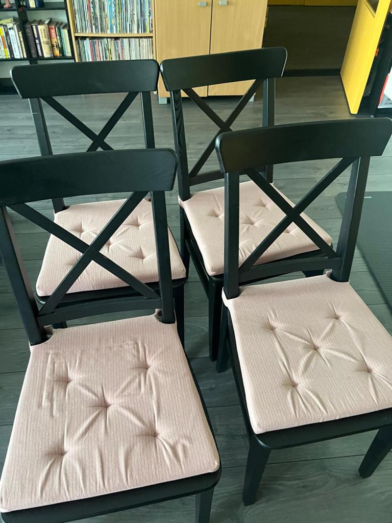 4 Zwarte ikea ingolf stoeltjes, Ophalen, Zwart, Vier
