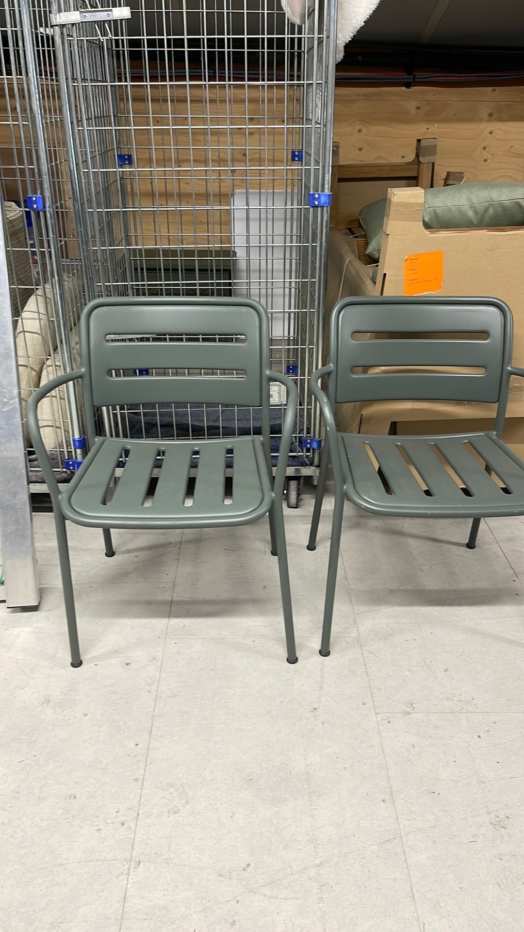 Kettal stoelen, Ophalen, Zo goed als nieuw, Kunststof