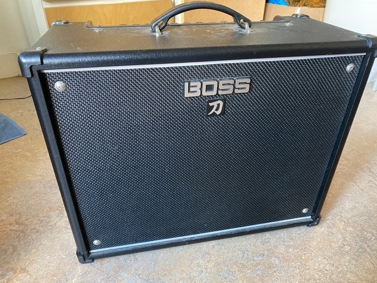 Boss Katana MKI met GA-FC voetschakelaar, Muziek en Instrumenten, Ophalen of Verzenden, Gebruikt, Gitaar, 100 watt of meer