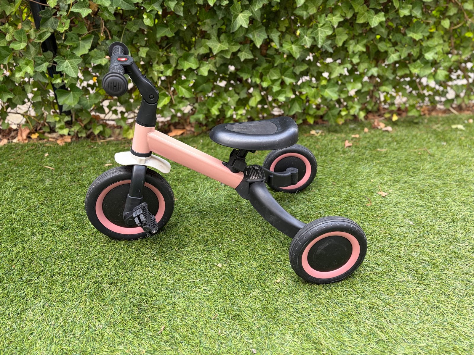 Roze 4 in 1 loopfiets/driewieler van Topmark, Ophalen, Zo goed als nieuw, Verstelbare zitting