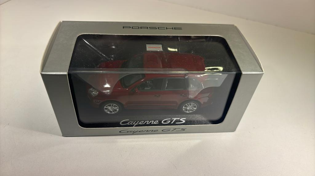 Porsche cayenne gts minichamps 1.43, Auto, Ophalen of Verzenden, MiniChamps, A