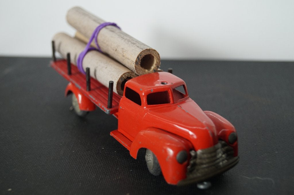 Tekno Dodge LKW Denmark 1:43 Houttransportwagen 1950, Verzenden