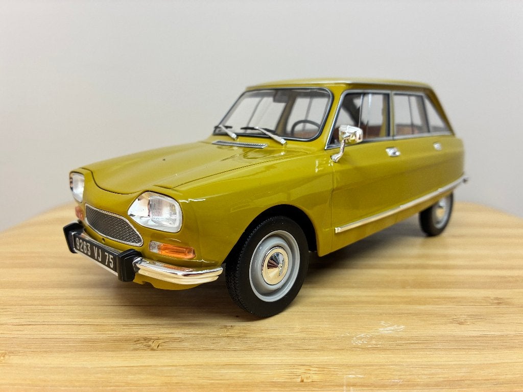 Citroen Ami 8 Club van 1969  Green metallic  1/18 Norev, Ophalen of Verzenden, Nieuw, Auto, Norev