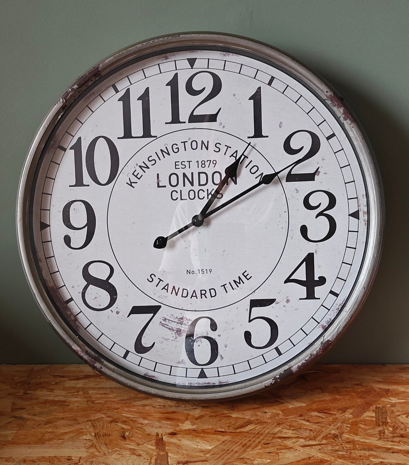 Grote Wandklok Kensington Station London - 50 cm diameter, Ophalen, Vintage, Analoog, Werkt op batterijen