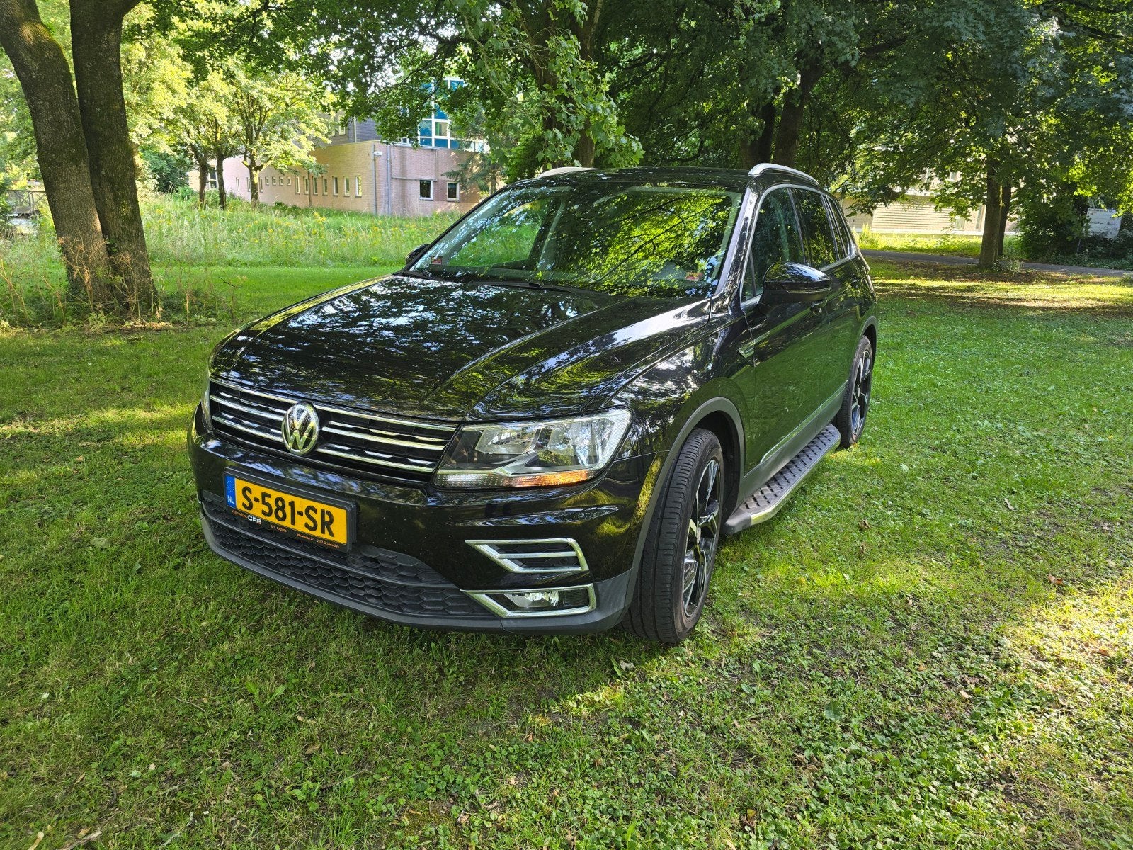 Volkswagen Tiguan 1.4 TSI 92KW Zwart, Voorwielaandrijving, 125 pk, 4 cilinders, Zwart