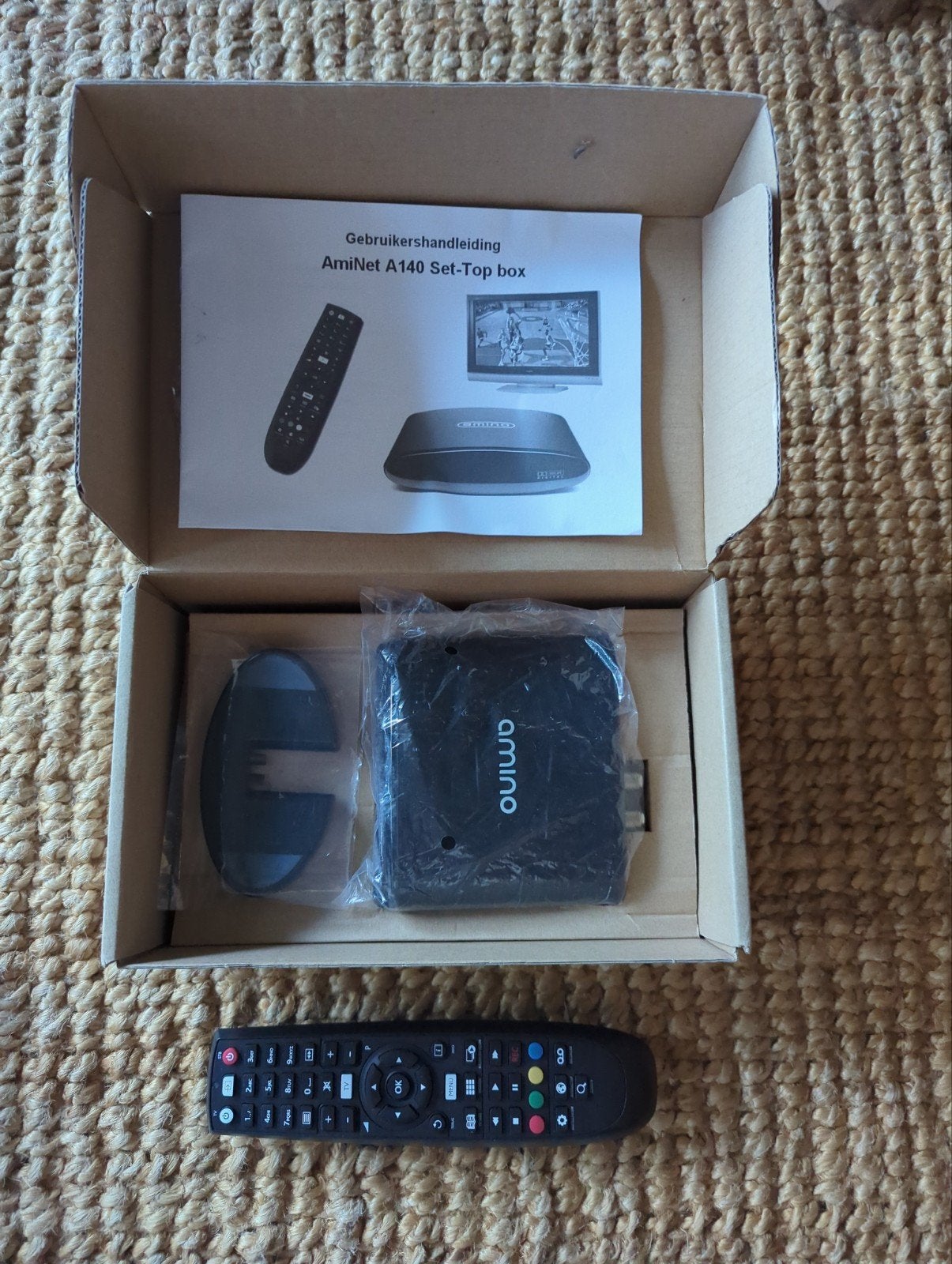 Amino AmiNET A140 Set-Top Box, Ophalen of Verzenden, Zo goed als nieuw, Decoder